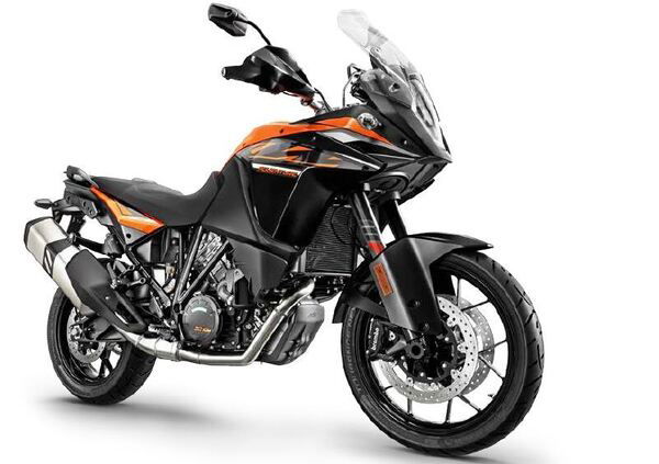 KTM 1090 Adventure: 1.050 cc ma più cavalli