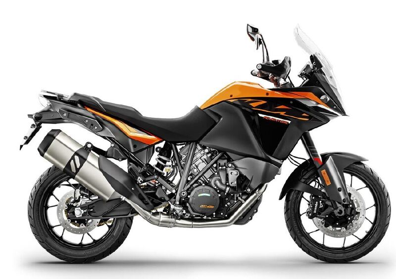 KTM 1090 Adventure: 1.050 cc ma pi&ugrave; cavalli