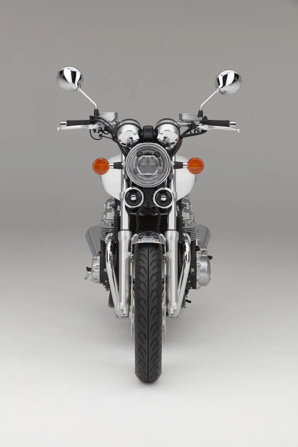 Honda CB1100EX 2017 a Intermot: foto e caratteristiche (2)