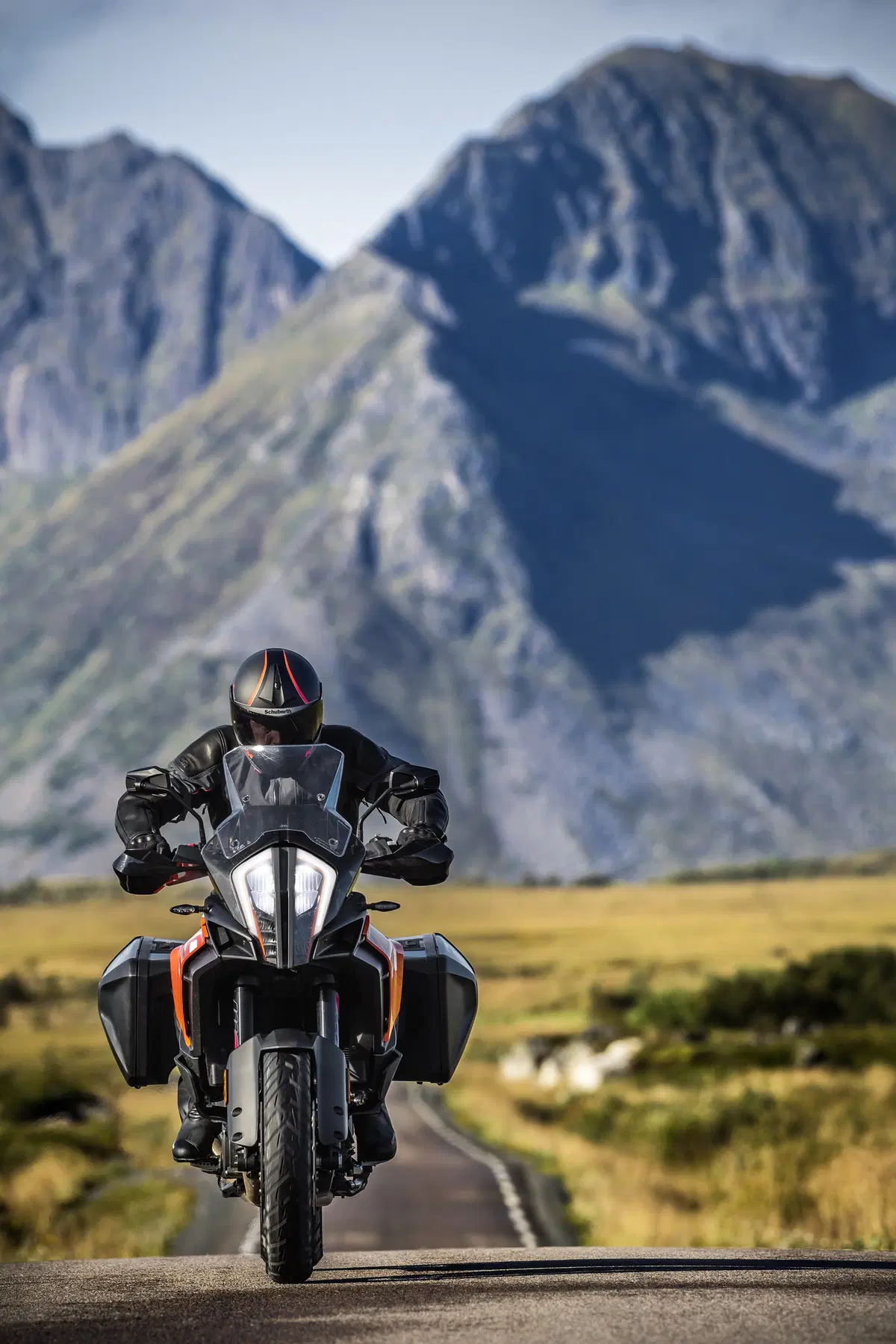 KTM 1290 Super Adventure S 2017: la base del top di gamma EMBARGO (3)