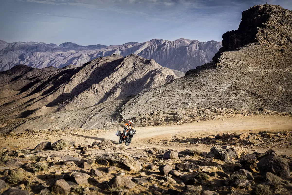KTM 1290 Super Adventure R 2017: l'offroad con 160 cv (4)