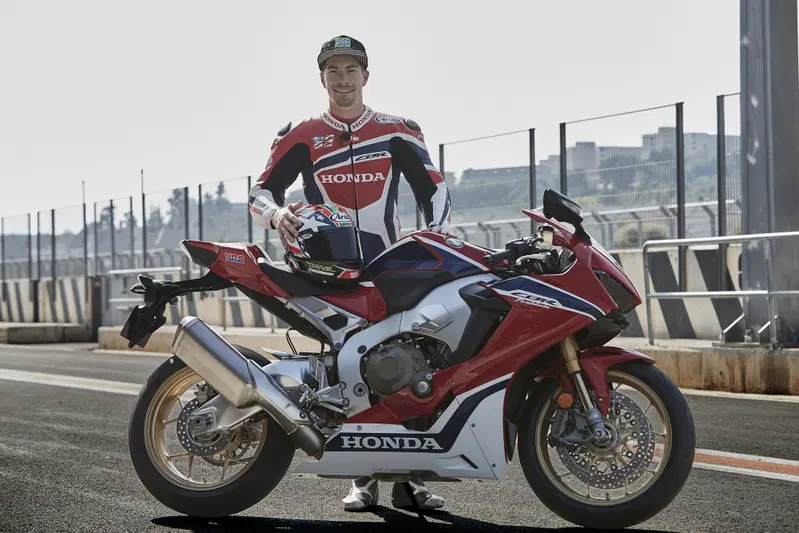 La Honda CBR 1000RR SP2 sar&agrave; la base per l'impegno agonistico in Superbike con Nicky Hayden