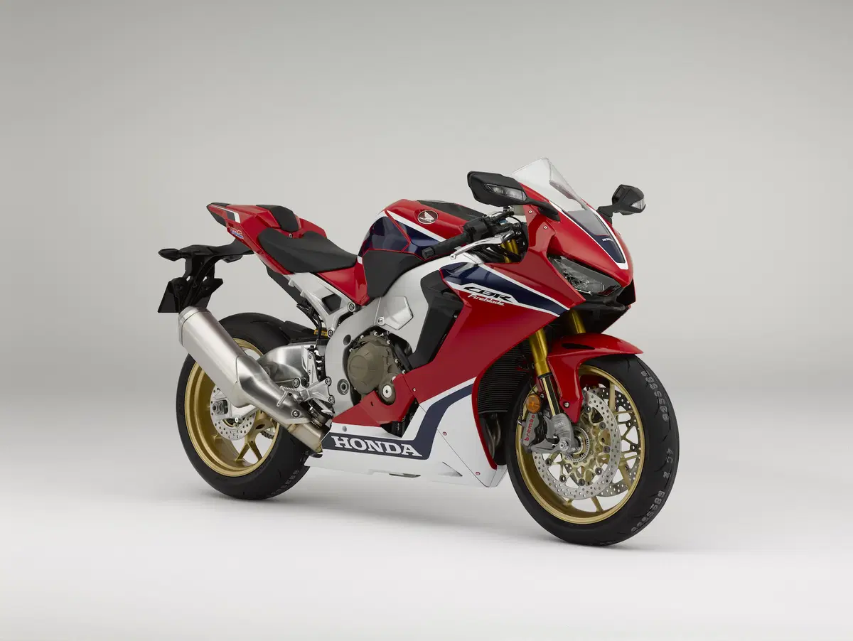 Honda CBR1000RR Fireblade SP e Fireblade SP2 2017 ad Intermot 2016: foto e dati (8)