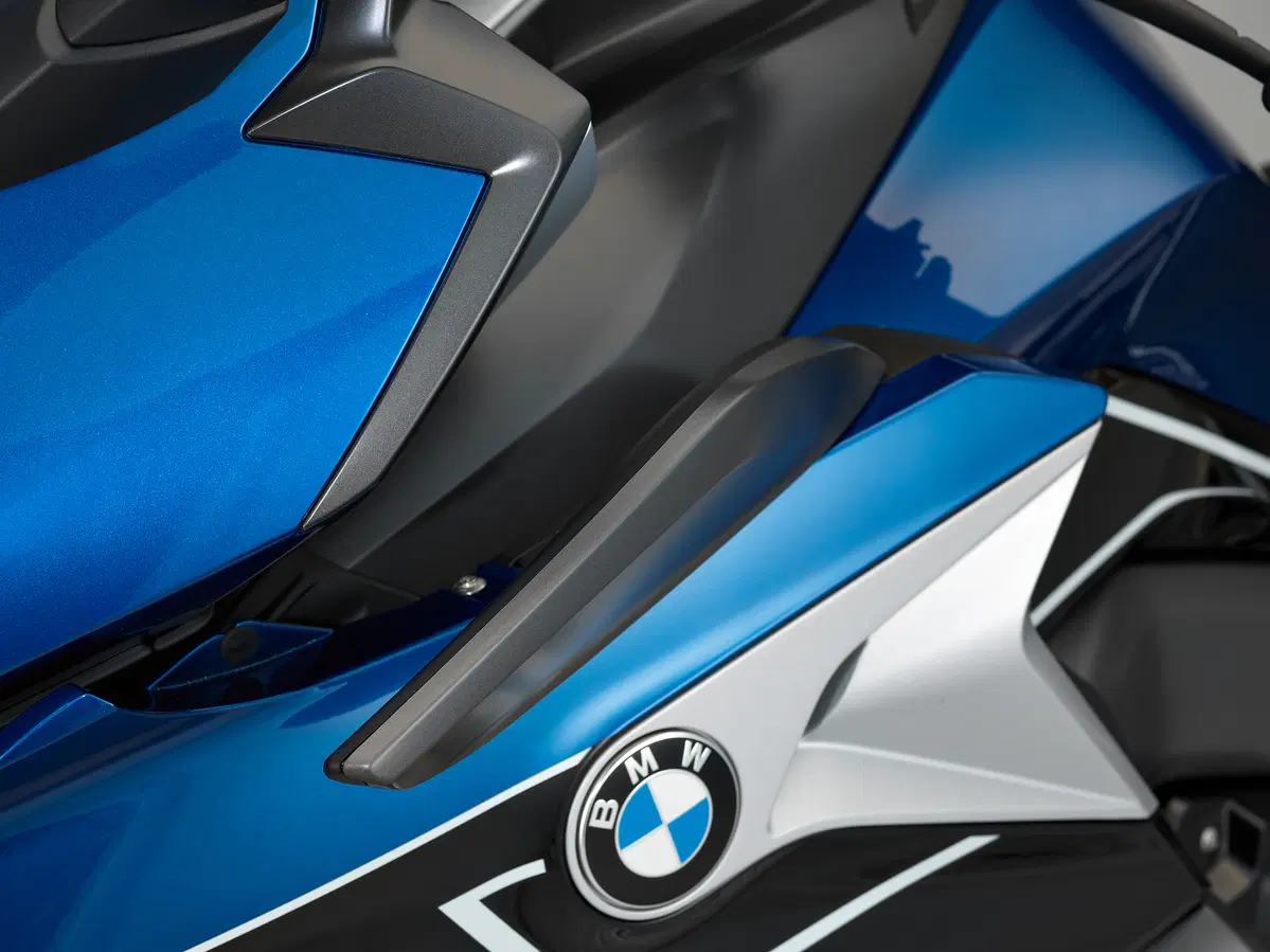 BMW K1600GT 2017 ad Intermot 2016: foto e dati (11)
