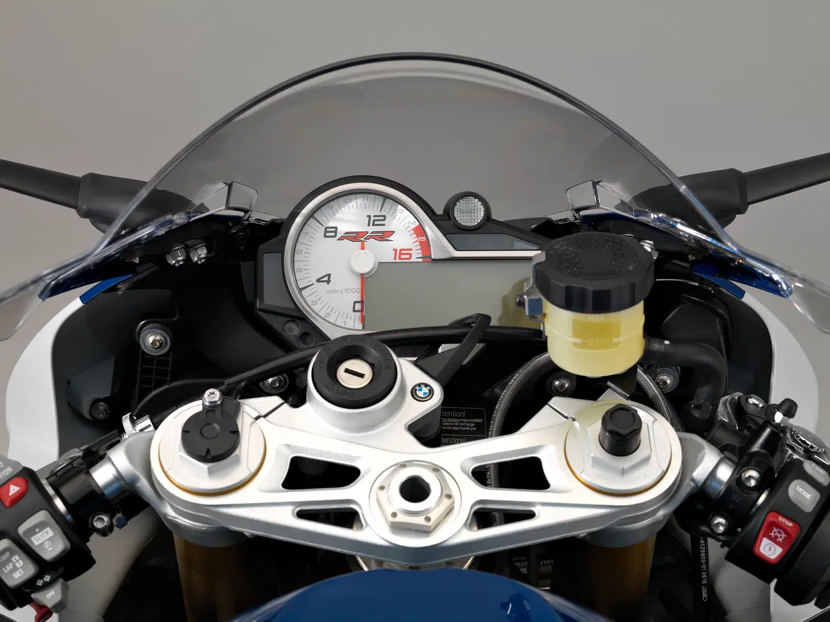 BMW S1000RR 2017 ad Intermot 2016: foto e dati (9)