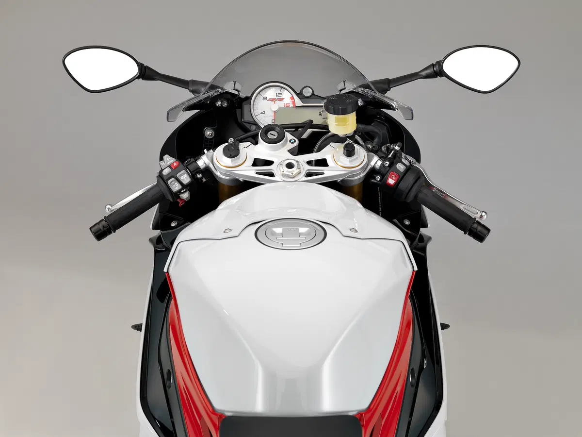 BMW S1000RR 2017 ad Intermot 2016: foto e dati (10)