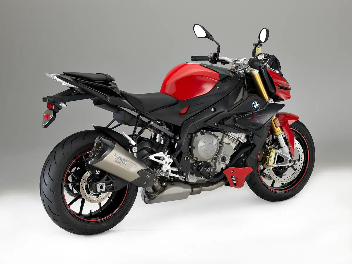 BMW S1000R 2017 ad Intermot 2016: foto e dati (2)