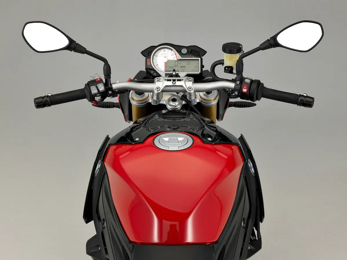 BMW S1000R 2017 ad Intermot 2016: foto e dati (7)