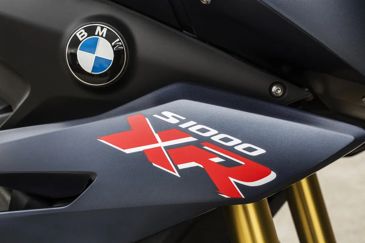 BMW S1000XR 2017 ad Intermot 2016: foto e dati (3)