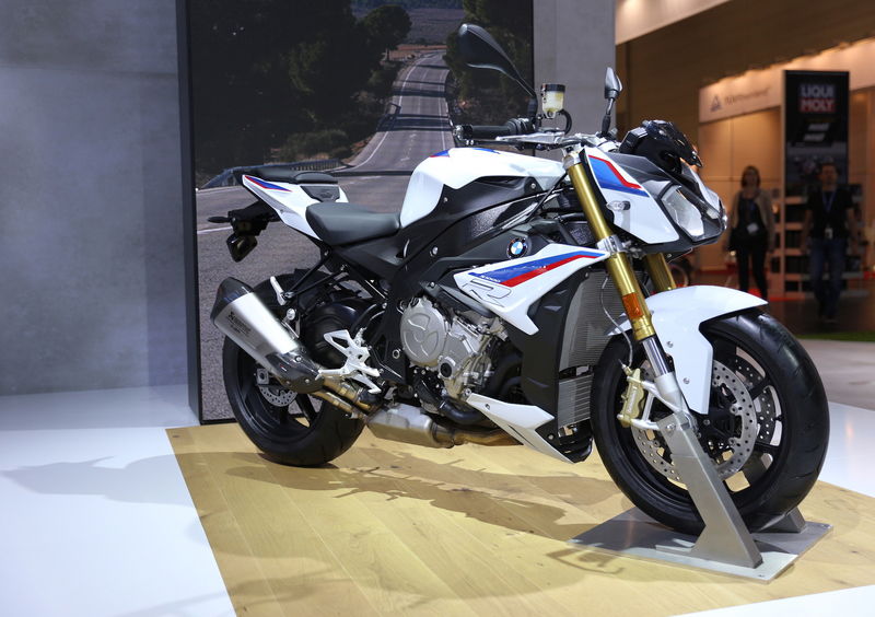 BMW S1000R 2017 ad Intermot 2016: foto e dati