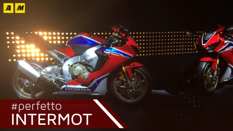 Honda Fireblade CBR1000RR SP e CBR1000RR SP2 ad Intermot 2016. Il video