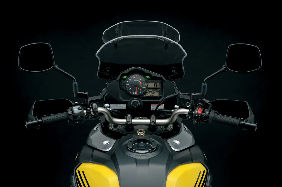 Suzuki V-Strom 1000 2017 a Intermot: foto e dati (10)