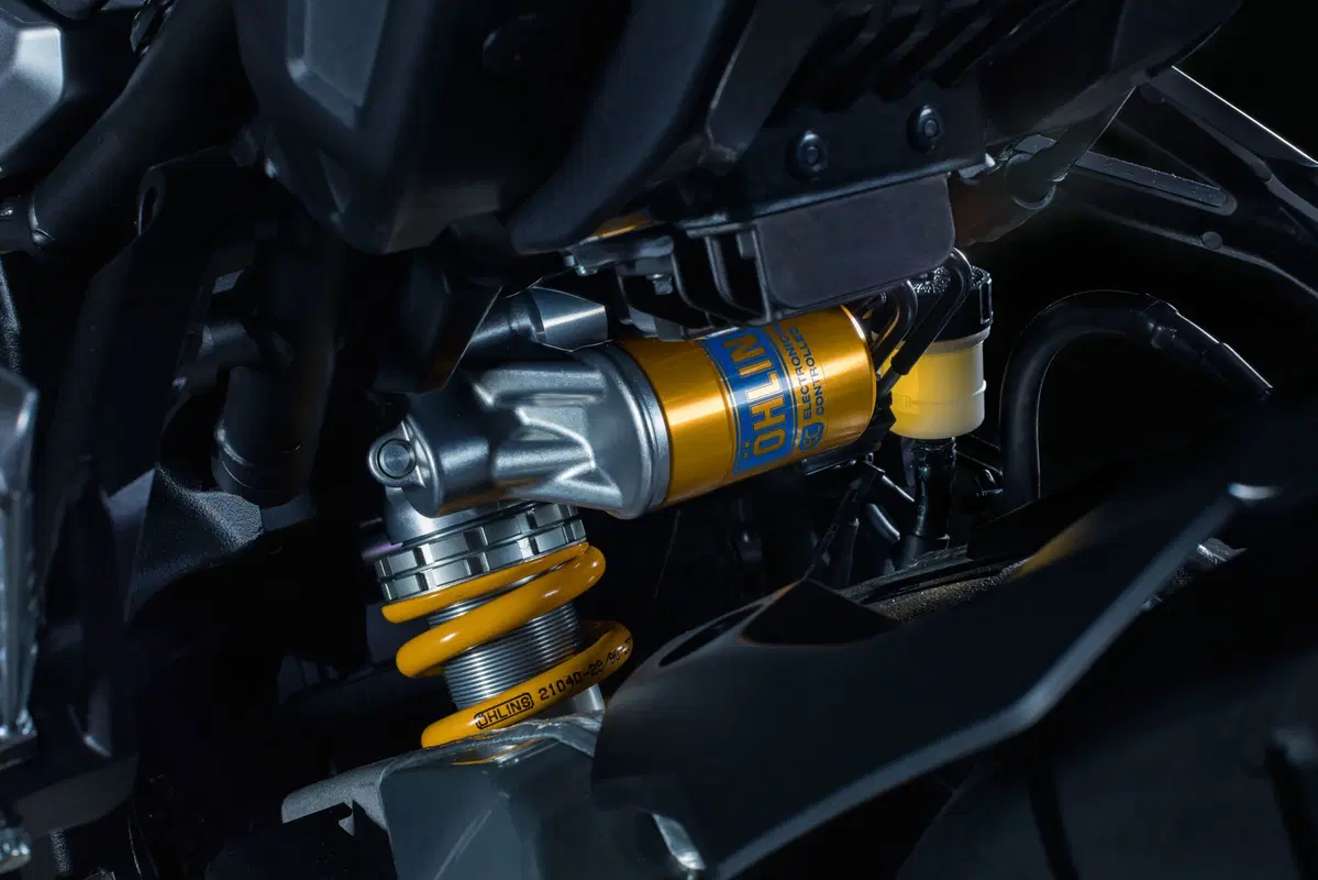 Yamaha MT-10SP  2017 a Intermot 2016: foto e dati (3)