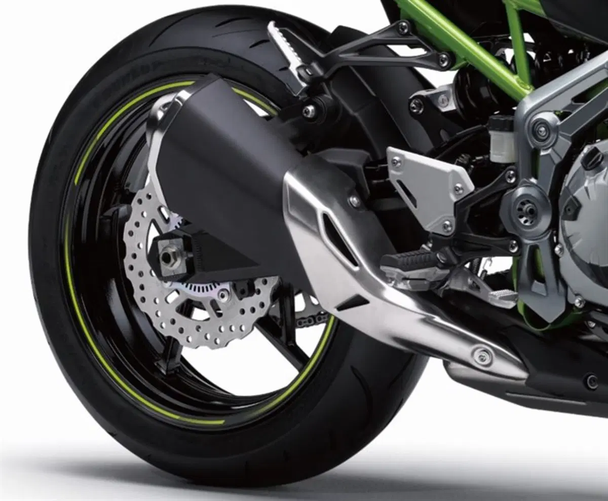 Kawasaki Z 900 Z 900 (2017 - 18) (5)