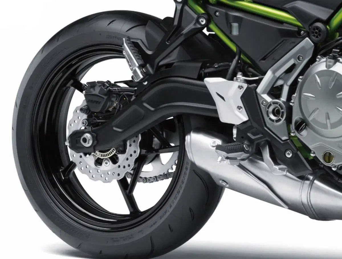 Nuova Kawasaki Z650 a Eicma 2016 (5)