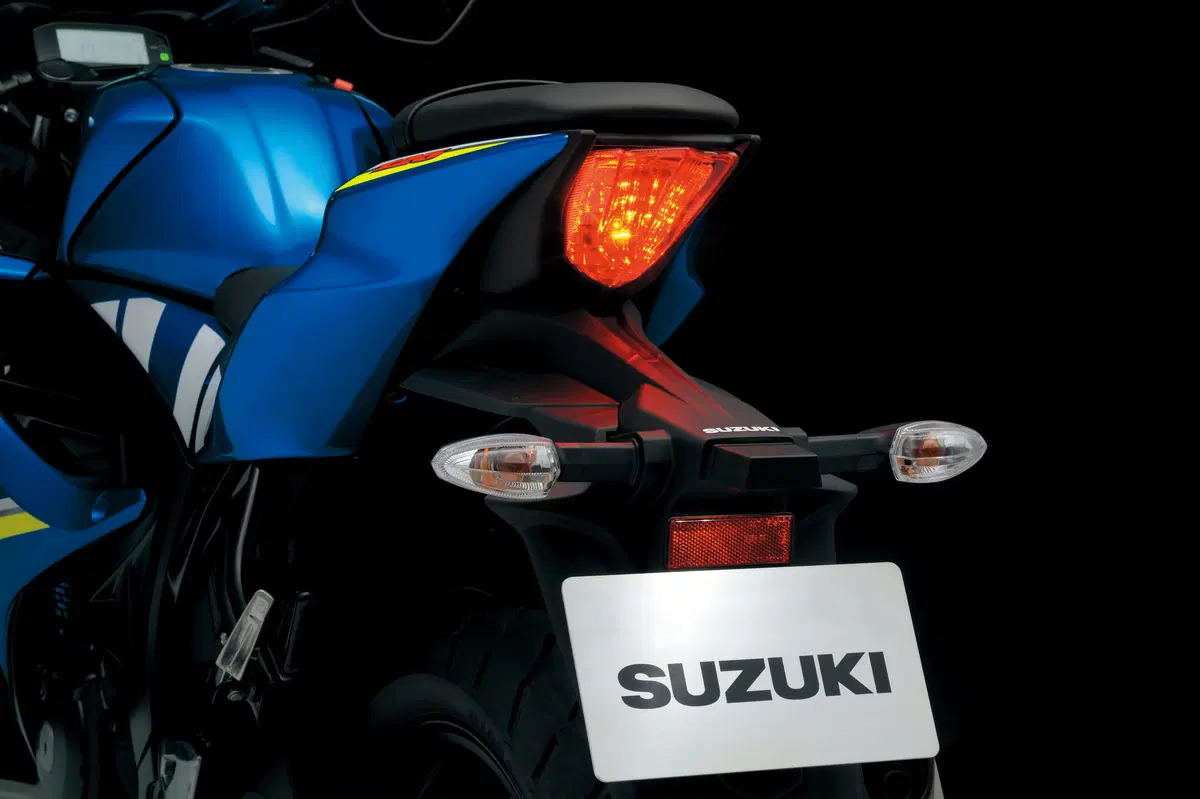 Suzuki GSX-R 125 2017 (18)