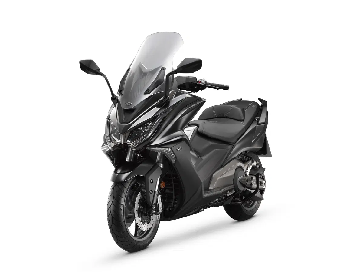 Kymco AK 550, ecco il nuovi maxi scooter (5)