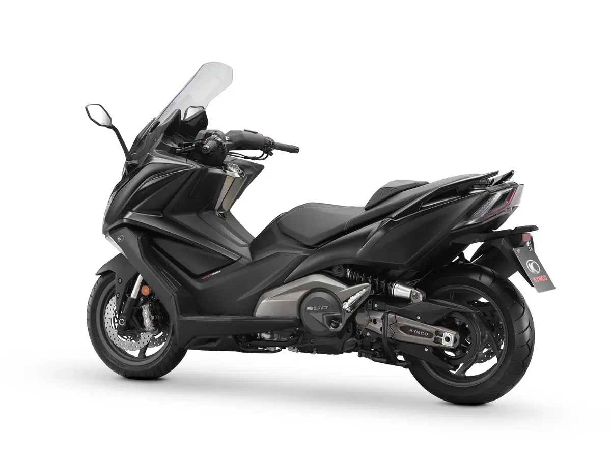 Kymco AK 550, ecco il nuovi maxi scooter (3)