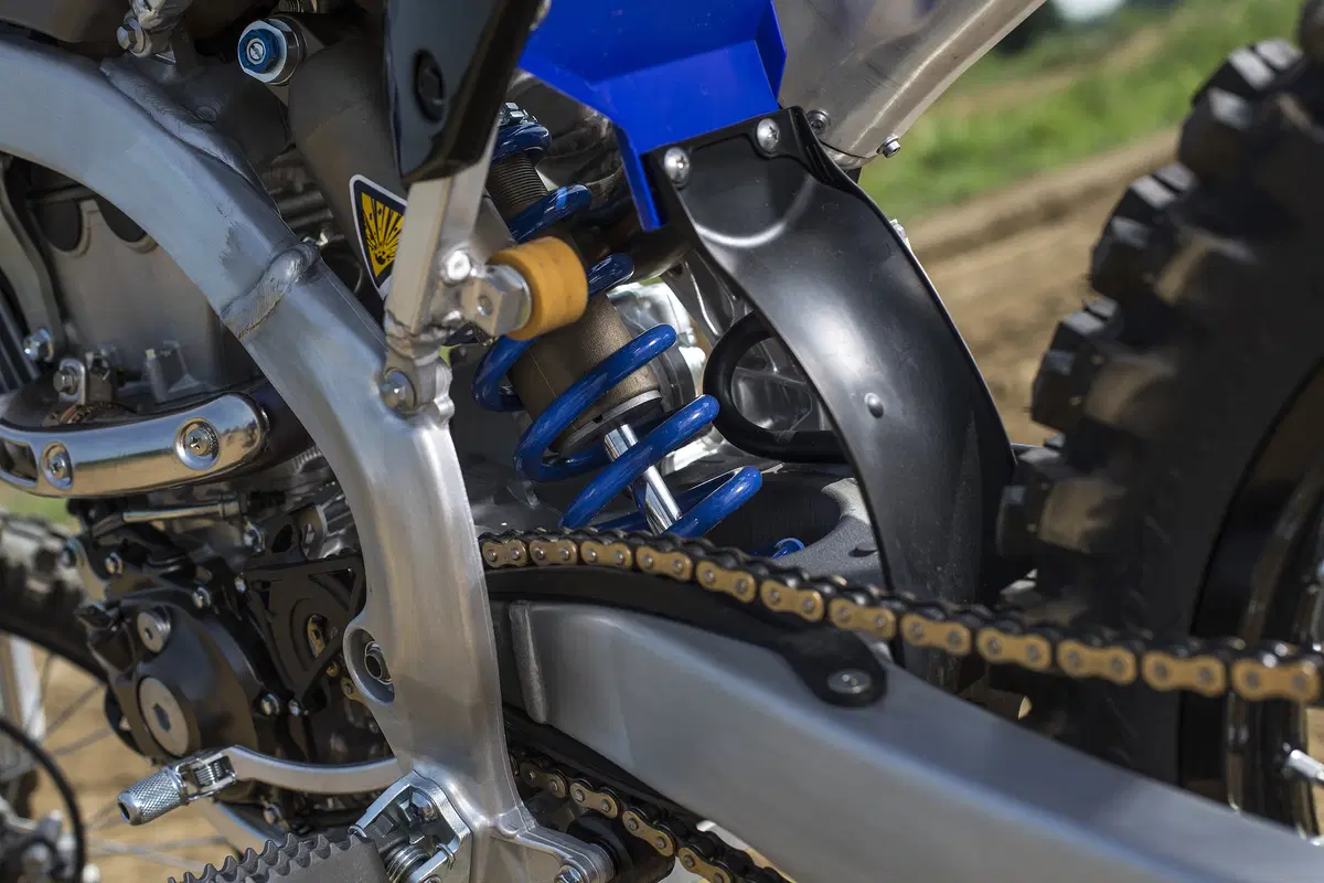 Yamaha YZ cross 2017 (24)