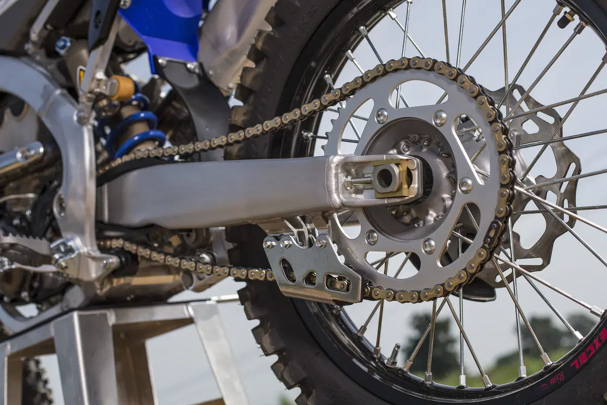 Yamaha YZ cross 2017 (31)