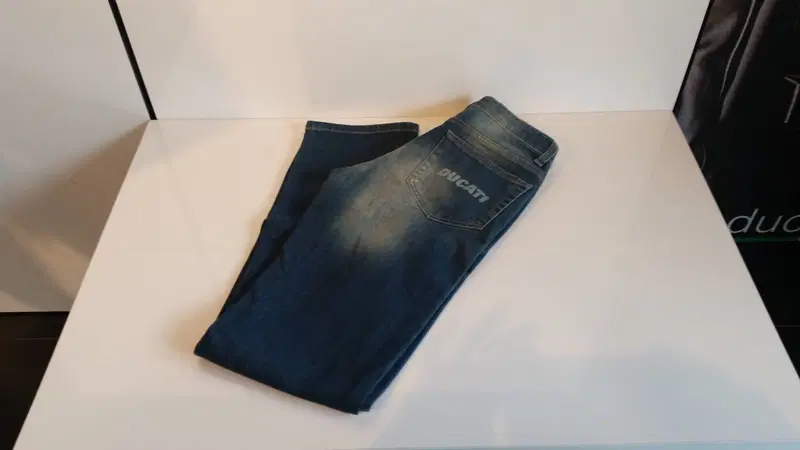 JEANS DONNA 5 TASCHE Ducati (2)