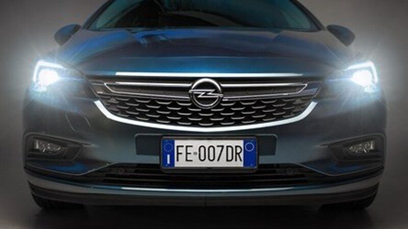 Opel Intellilux: abbiamo provato i fari che non abbagliano le moto