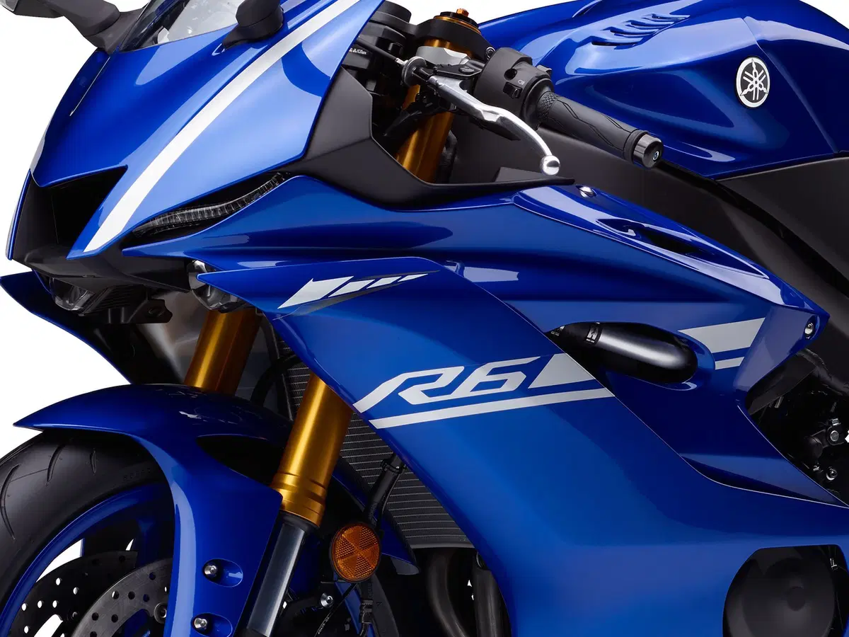 Yamaha YZF-R6 2017 (12)