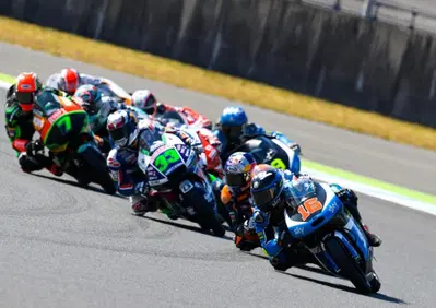 Bastianini e Luthi vincono in Moto3 e Moto2