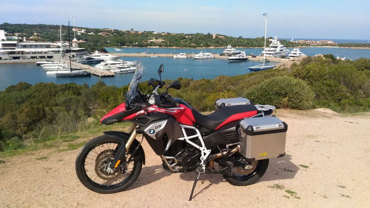 BMW F800GS Adventure 2017: meno vibrazioni, più verve (4)