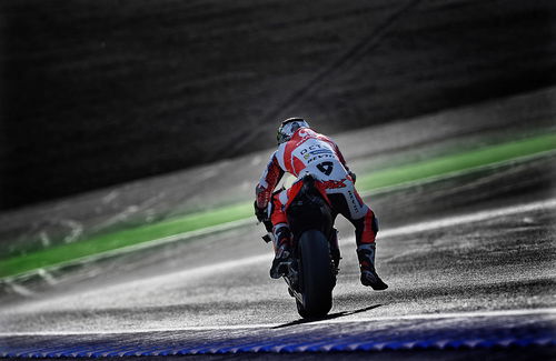 MotoGP. Le foto più spettacolari del GP del Giappone (4)