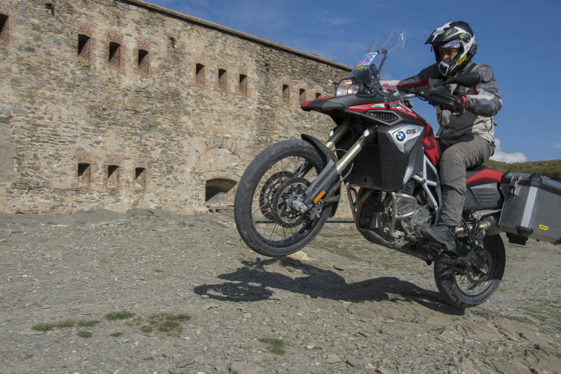 BMW F800GS Adventure 2017: meno vibrazioni, pi&ugrave; verve