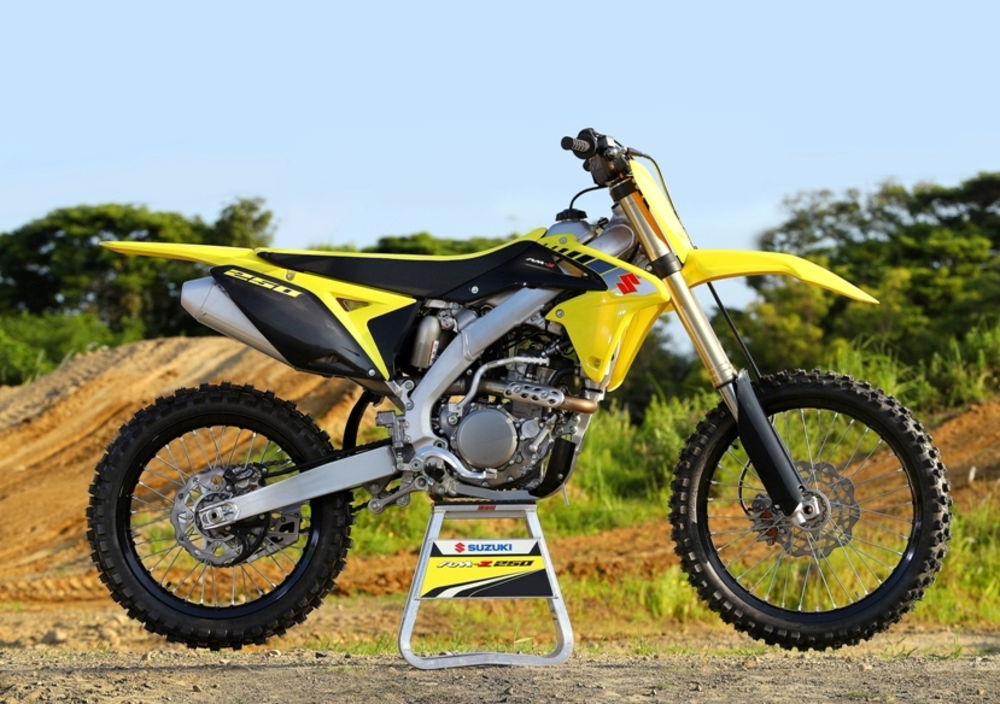 Suzuki RM-Z 250 (2017- 18) (3)