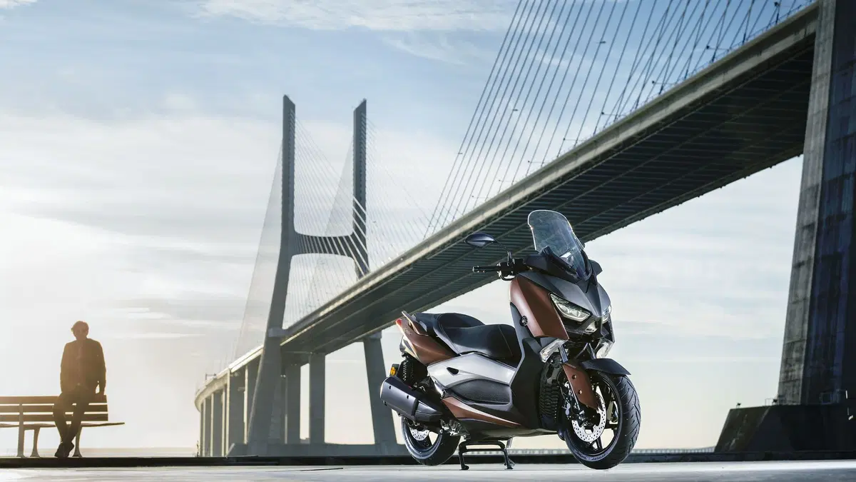 Nuovo Yamaha X-MAX 300 (7)