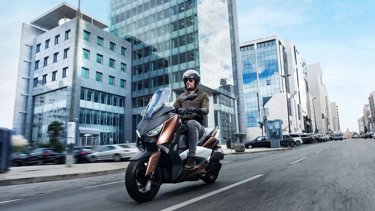 Nuovo Yamaha X-MAX 300 (3)