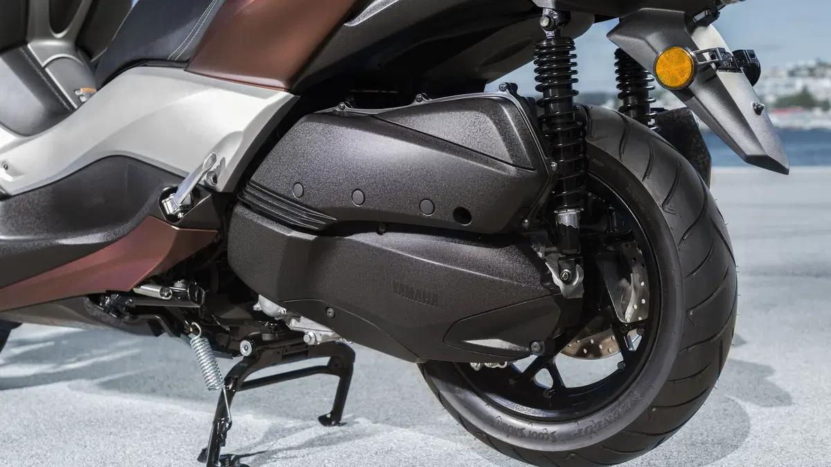 Nuovo Yamaha X-MAX 300 (28)