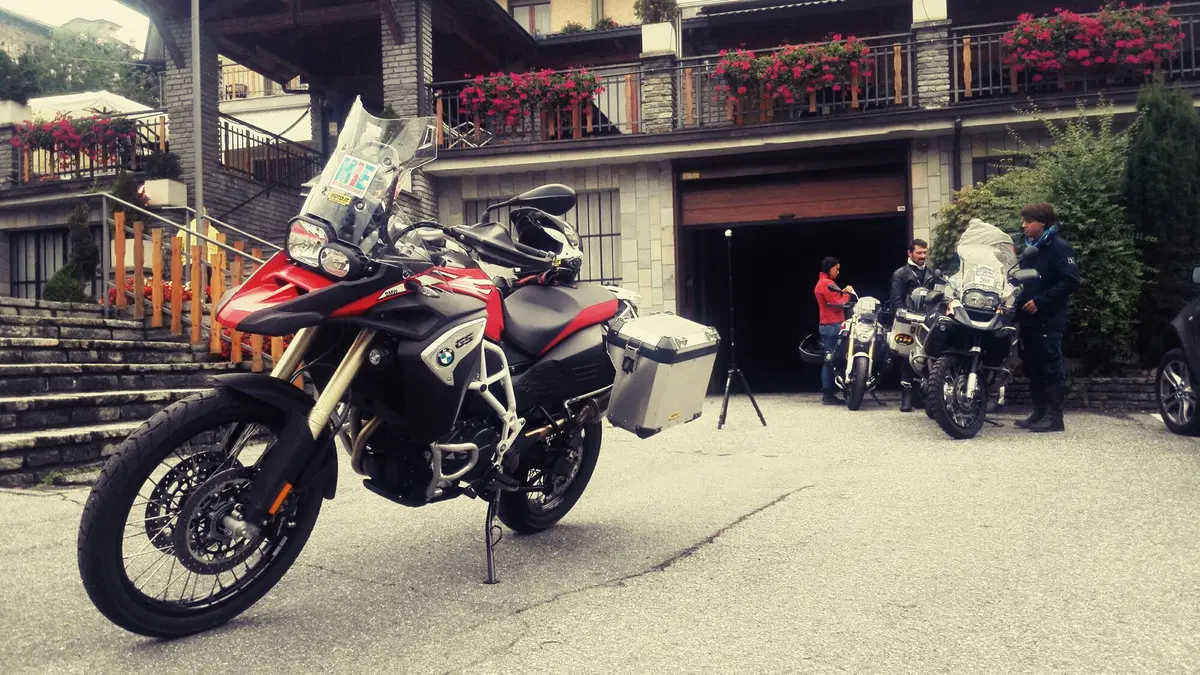 Via del Sale, Langhe e Val Varaita: in moto sulle strade più belle di Cuneo (2)