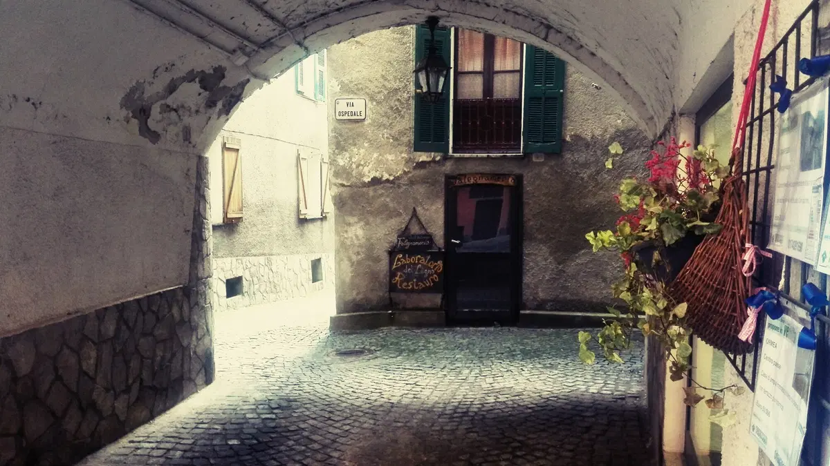 Via del Sale, Langhe e Val Varaita: in moto sulle strade più belle di Cuneo (2)