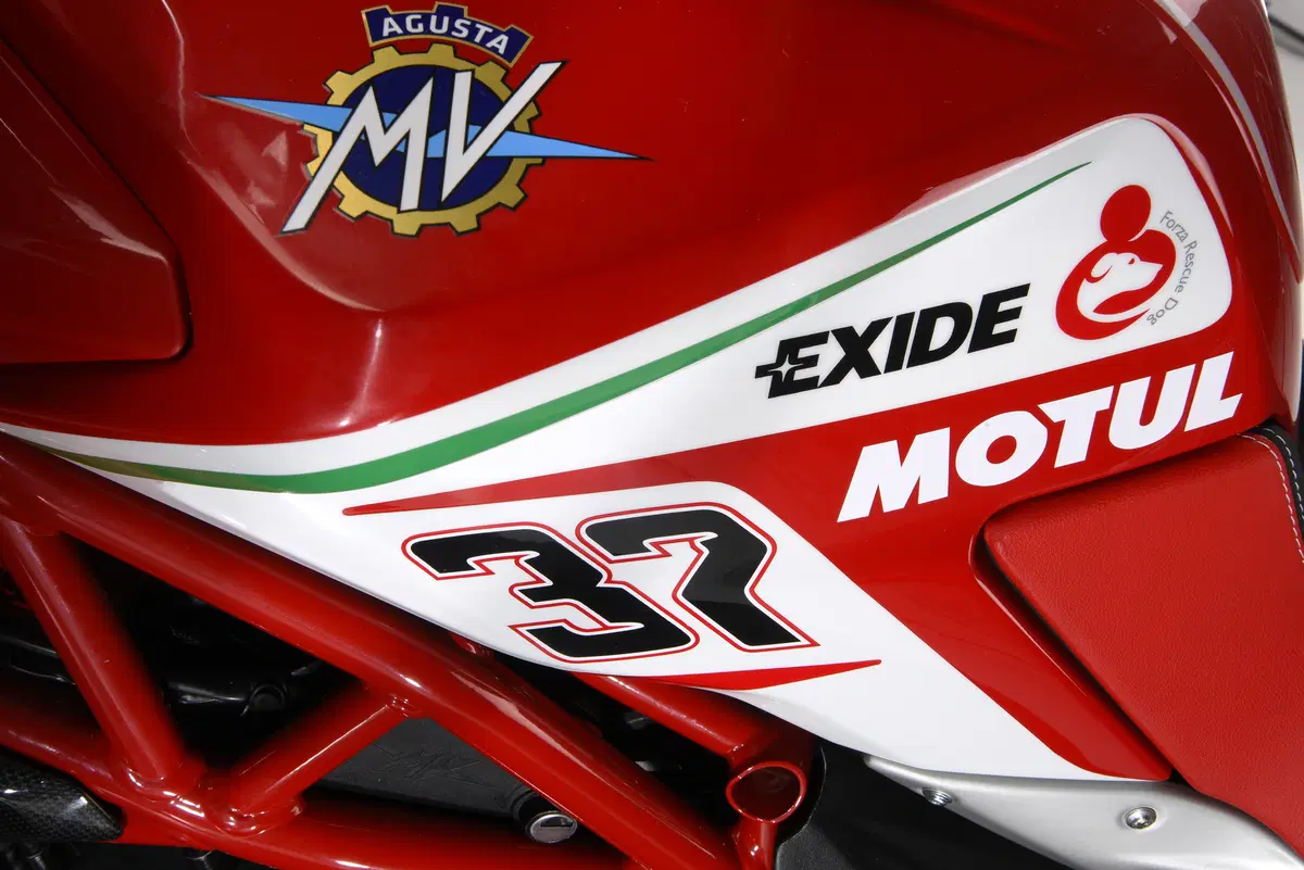 Nuova MV Agusta Dragster 800 RC (20)