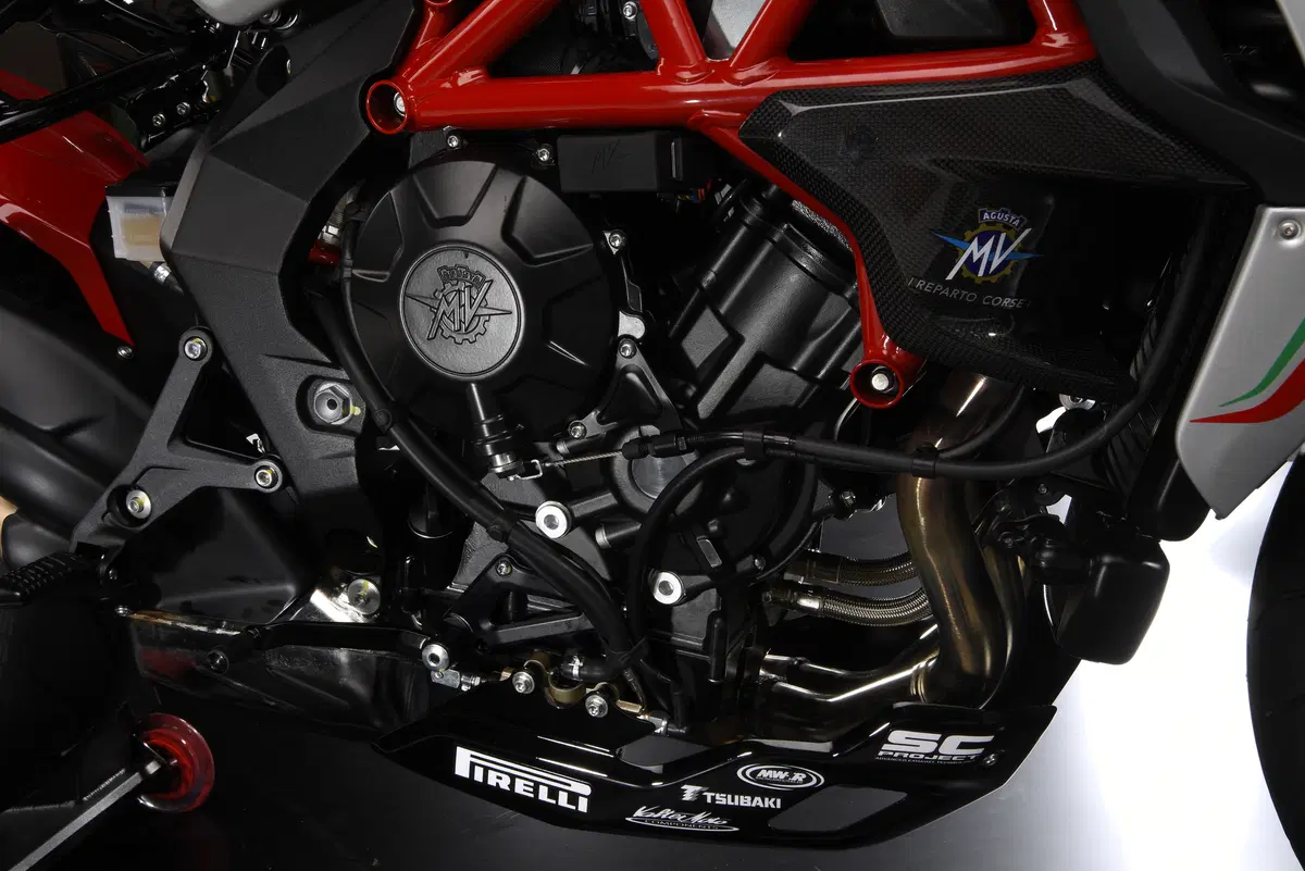 Nuova MV Agusta Dragster 800 RC (21)