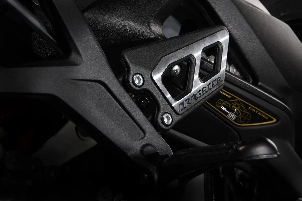 Nuova MV Agusta Dragster 800 RC (22)