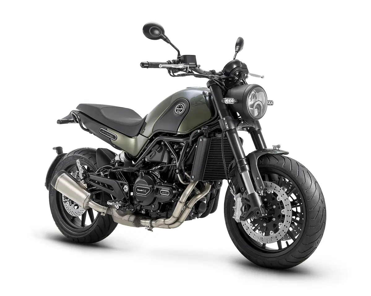 Benelli Leoncino e Leoncino Trail ad EICMA 2016, foto e dati