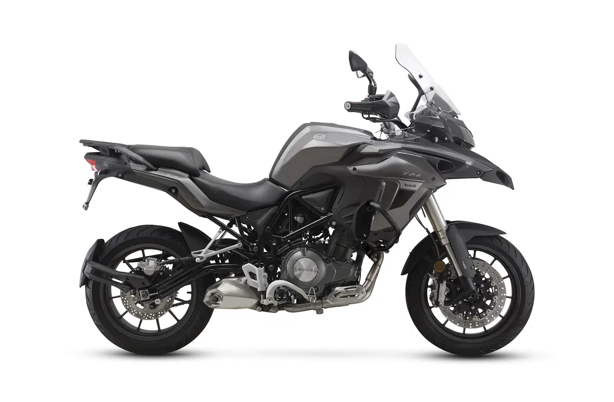 Benelli TRK 502 ad EICMA 2016, foto e dati (3)