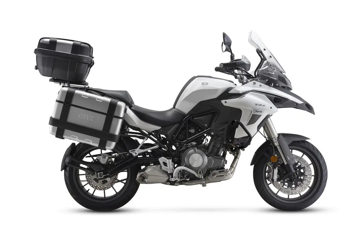 Benelli TRK 502 ad EICMA 2016, foto e dati (4)