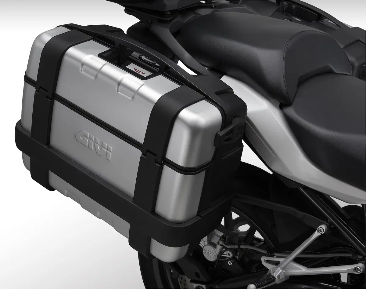 Benelli TRK 502 ad EICMA 2016, foto e dati (6)
