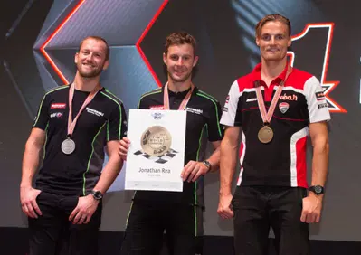 SBK. Gioco di squadra. Chi ha ragione, Rea o Baz? 