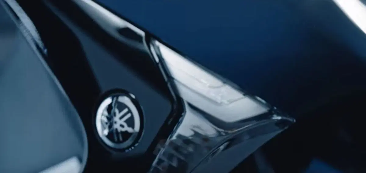 Nuovo Yamaha TMAX 2017 a Eicma, Video teaser