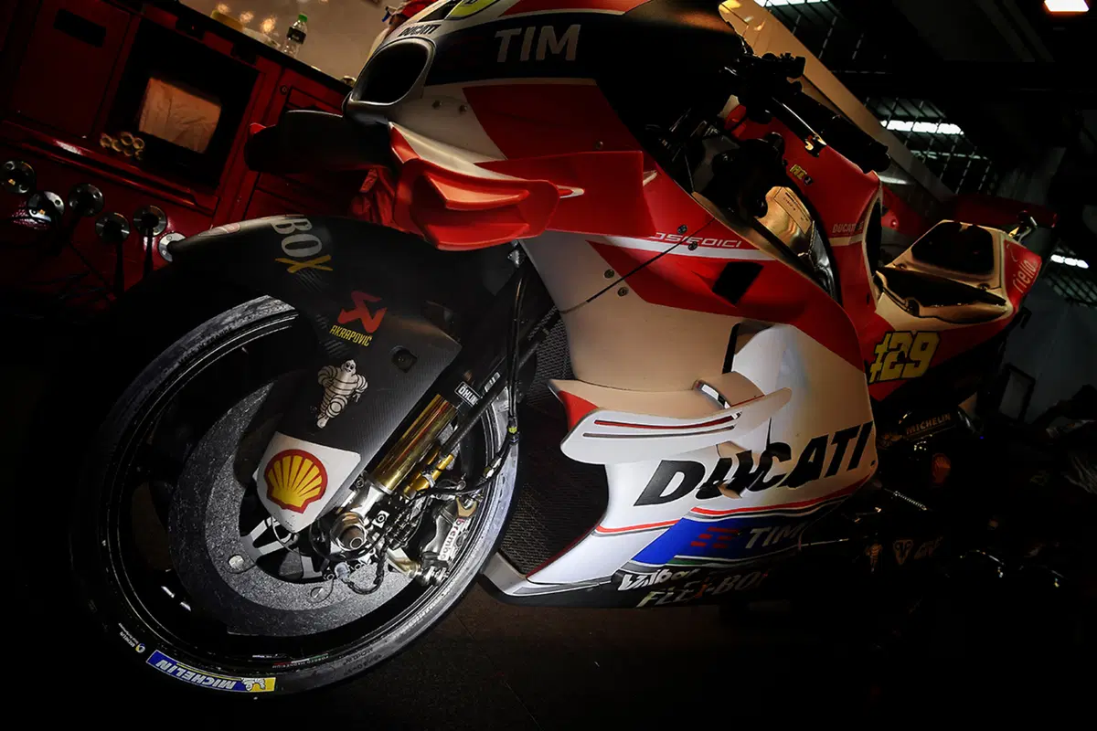MotoGP. Le foto più spettacolari del GP di Malesia 2016 (17)