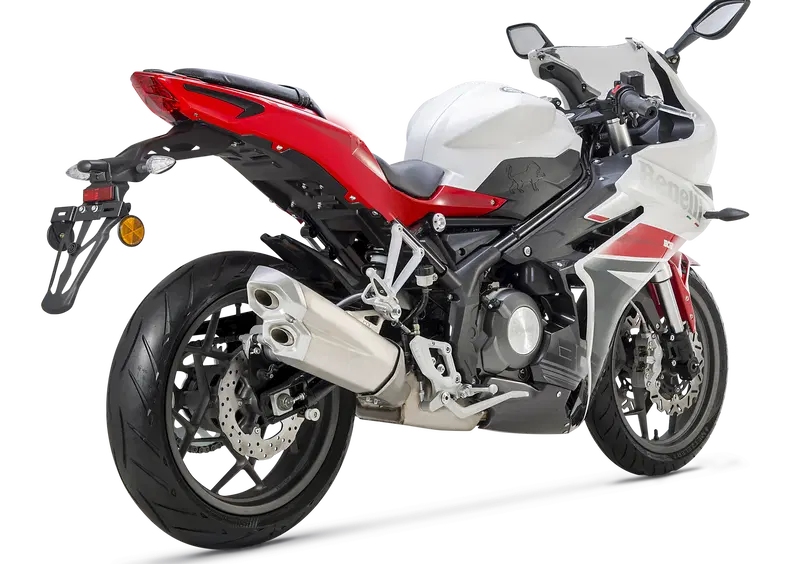 Benelli BN 302 BN 302 R (2017 - 20) (5)