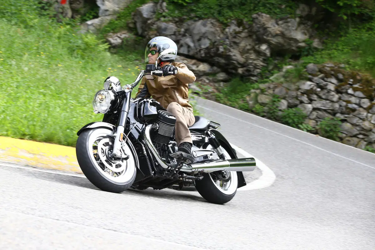 Moto Guzzi Eldorado (10)