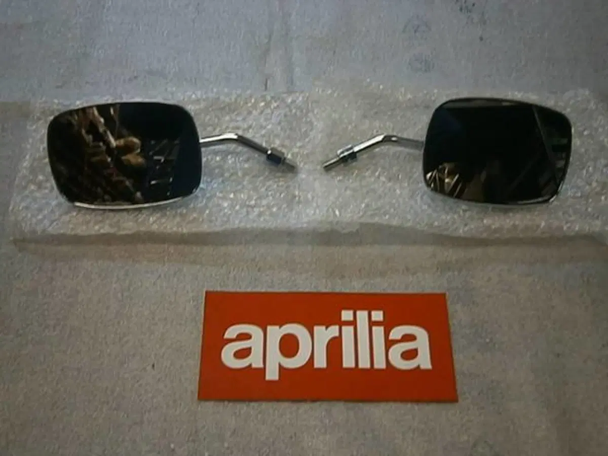 COPPIA SPECCHI HABANA Aprilia (2)